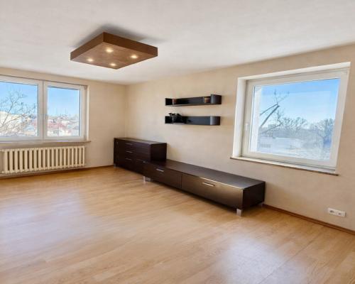 Słoneczna kawalerka na os. Wygoda