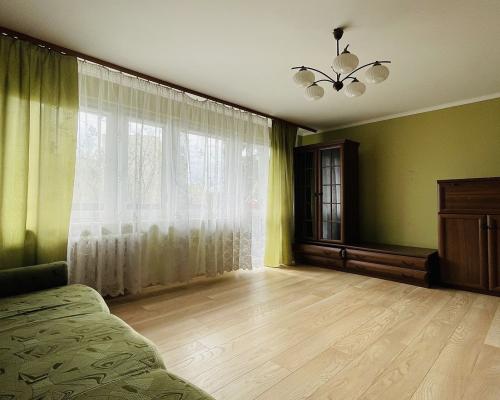 Przestronne Mieszkanie 3-pokojowe