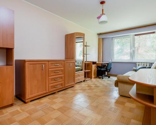 4 pokoje 2 łazienki Ul.Kalinowa 1 piętro