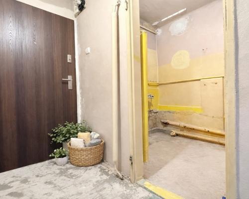 Do remontu 3 pokoje Antoniukowska