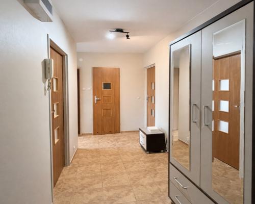 3 -pokoje przy USK (OS. PIASKI), Waszyngtona