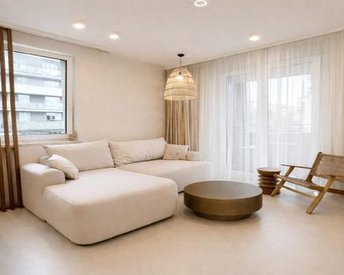 Trzy pokoje, do wejścia, nowy blok.