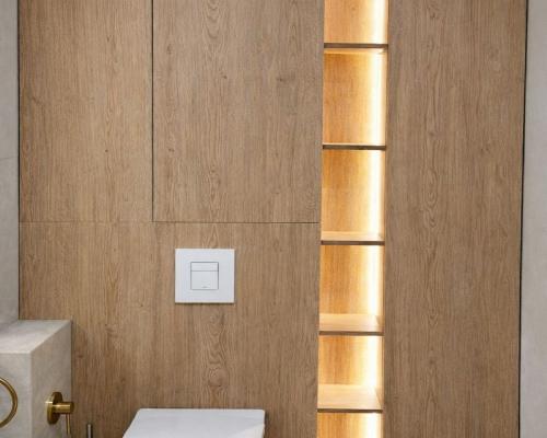 Trzy pokoje, do wejścia, nowy blok.