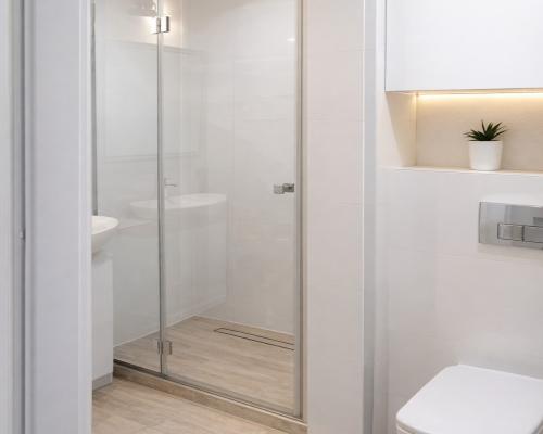 Zadbane 2 pokojowe mieszkanie