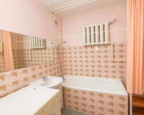 3 pokoje | 62,9 m² | balkon | do remontu | widok