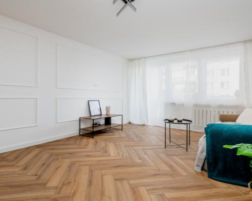 Dwa pokoje, balkon, blisko uczelni