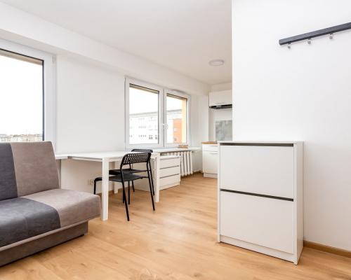 4 kawalerki obok Politechniki