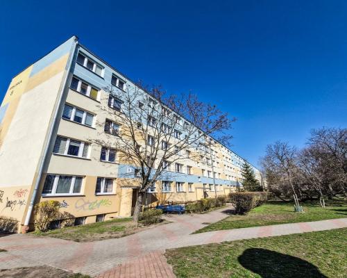 ul.Wiejska, 3 pokoje, parter