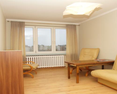 2 pokojowe mieszkanie os. Bojary