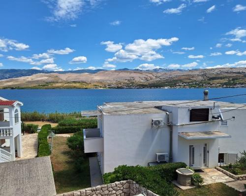 Chorwacja Pag apartament 3 pokoje