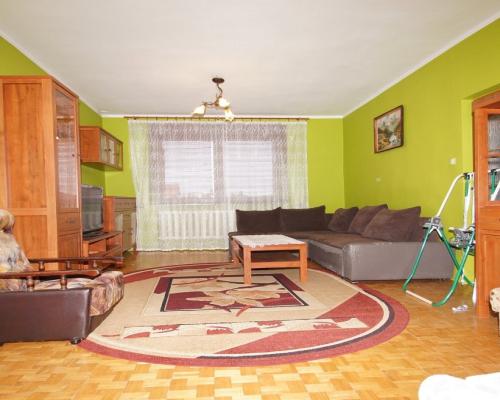 Piętro domu w cichej okolicy