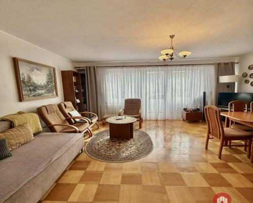 Mieszkanie 3-pokojowe na sprzedaż – Centrum August