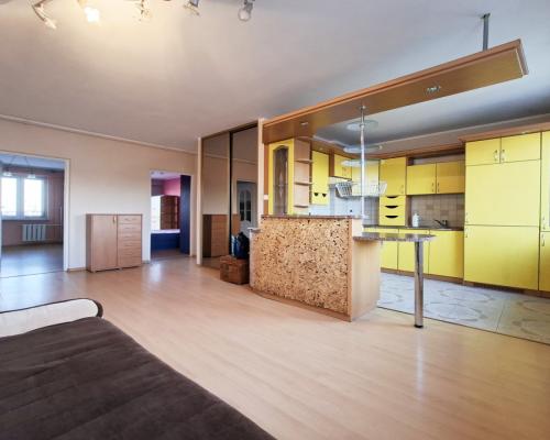 Mieszkanie 3 pokoje. Nowe Miasto