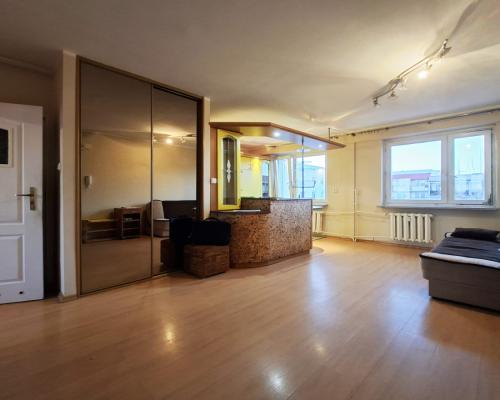 Mieszkanie 3 pokoje. Nowe Miasto