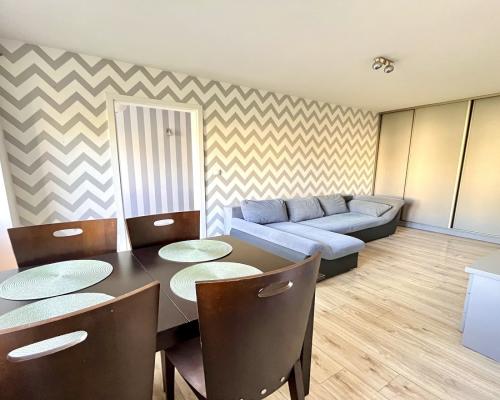 Wynajem, dwa pokoje ul. Gruntowa