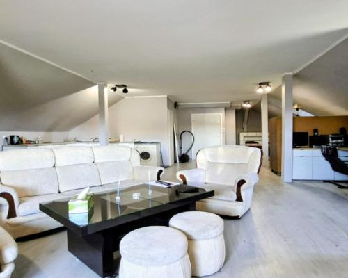 Apartament 90 m2, Raginisa