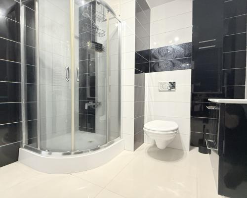 Panorama miasta i 3 oddzielne pokoje