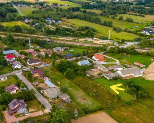 Działka pod lasem, blisko Białegostoku.