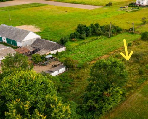 Działka pod lasem, blisko Białegostoku.