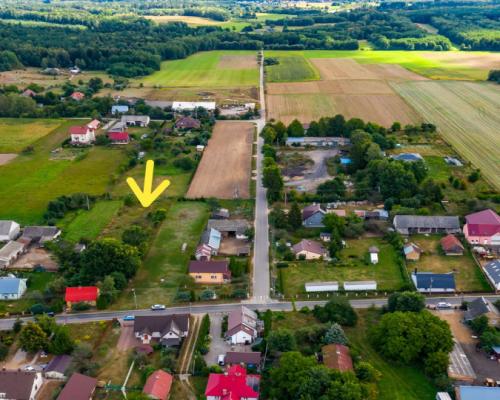 Działka pod lasem, blisko Białegostoku.