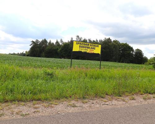 Działka na Mazurach blisko jeziora