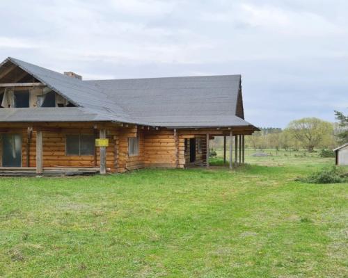 Działka pod pensjonat nad zalewem.