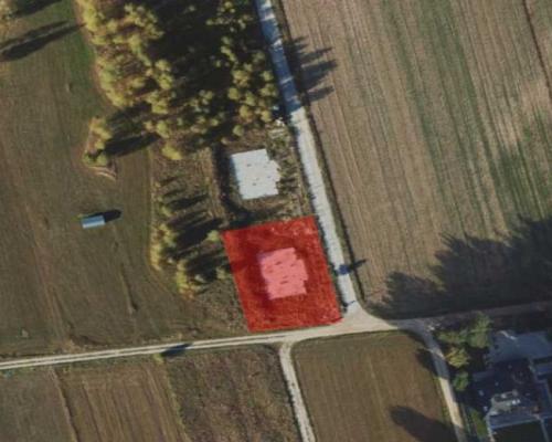 Działka 1000 m2, rozpoczęta inwestycja