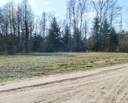 Działka budowlana pod lasem. 1085 m2