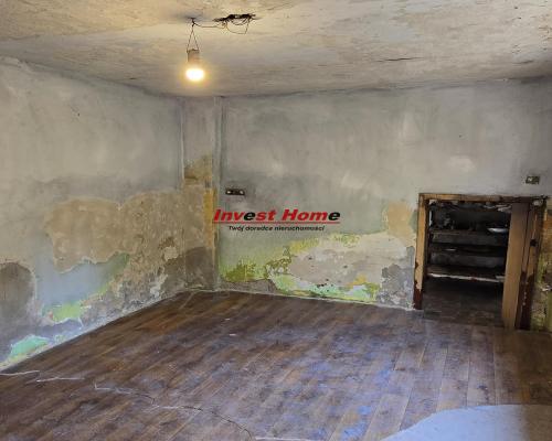 Dom do generalnego remontu w niskiej cenie.