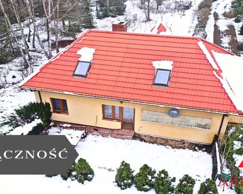 Arkadia Nieruchomości oferuje na sprzedaż Dom z potencjałem położony na przepięknej działce w miejscowości Adaminowo    Je