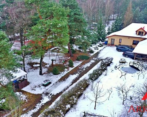 Arkadia Nieruchomości oferuje na sprzedaż Dom z potencjałem położony na przepięknej działce w miejscowości Adaminowo    Je