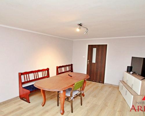 niewielki dom na wynajem , 2 pokoje Zazamcze