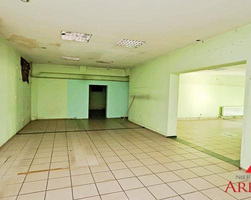 Lokal usługowy ,500 m2 w Centrum z parkingiem