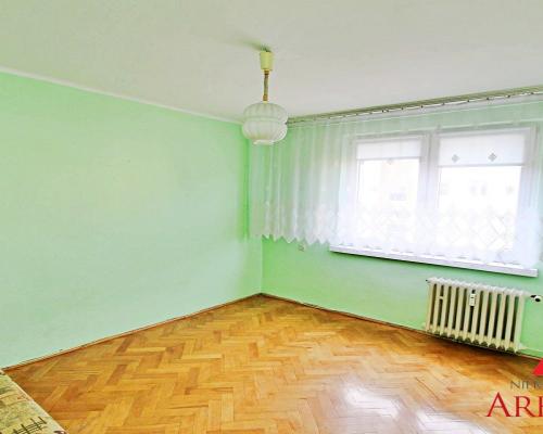 Na sprzedaż 2 pokoje ,53 m2, balkon loggia,Centrum