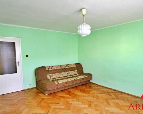 Na sprzedaż 2 pokoje ,53 m2, balkon loggia,Centrum