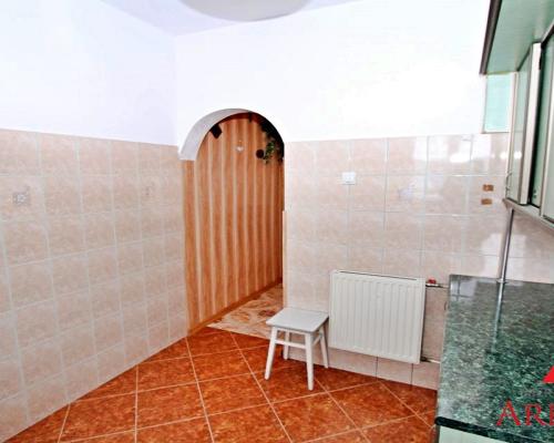 Na sprzedaż przestronne mieszkanie z garażem!