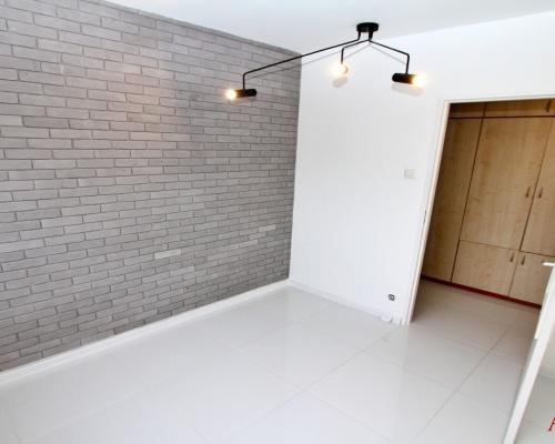 Do wynajęcia przytulne 2-pokojowe mieszkanie o powierzchni 38 m² , położone na  4. piętrze  w bloku na  osiedlu Kazimierza