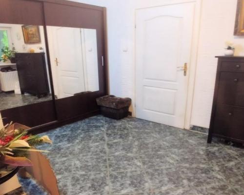 Julianów - 2 domy (350 m2 i 300 m2)