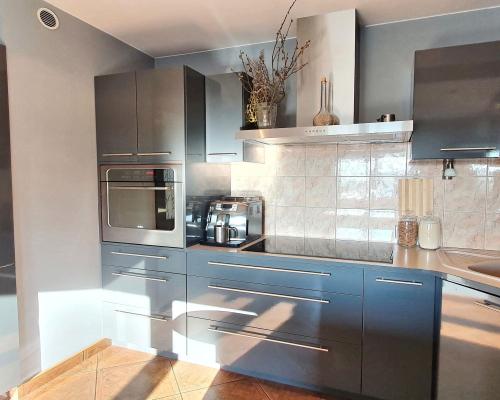 Polesie - dom z warsztatem samochodowym