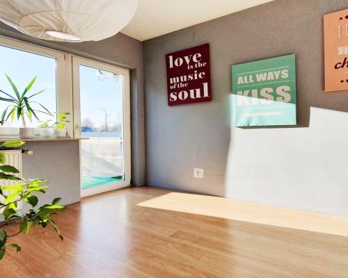 Polesie - dom z warsztatem samochodowym