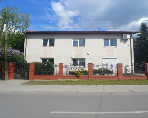 Górna - dom 242 m2 z zakładem produkcyjnym 260 m2