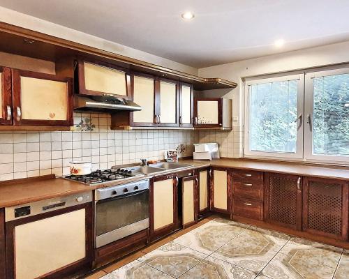 Stoki - dom na sprzedaż o pow. 290 m2