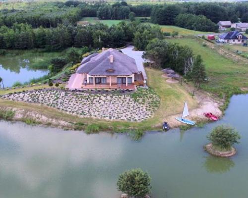 Ranczo 5 ha ze stawem blisko term w Uniejowie