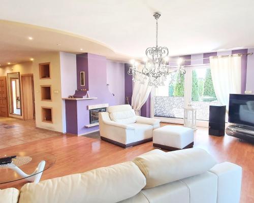 Ksawerów - dom do wynajęcia, garaż na 2 auta