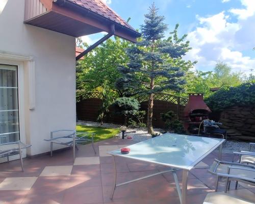 Górna - dom 242 m2 z zakładem produkcyjnym 260 m2