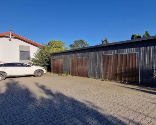 Widzew - budynek biurowy z pow. prod. - magazynową