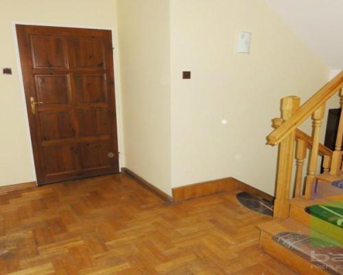 Polesie - dom do wynajęcia gabinety / kwatery