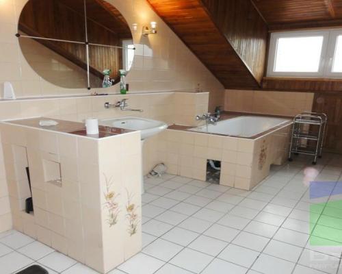 Polesie - dom do wynajęcia gabinety / kwatery