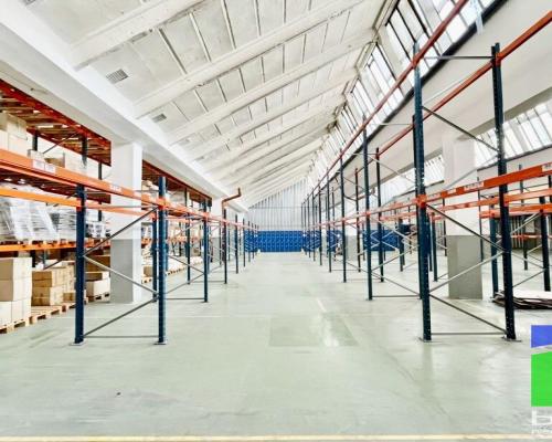 Górna - hala na parterze 3080 m2 ul. Senatorska