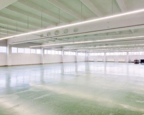 Pabianice - magazyn 670 m2 Ip. winda towarowa